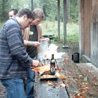 Die Vorbereitungen zur nächsten Grillrunde.