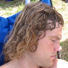 Also Chen war wirklich richtig AUS, ihn hat nichtmal ne Wasserdusche vom schlafen abgehalten! Also Chen war wirklich richtig AUS, ihn hat nichtmal ne Wasserdusche vom schlafen abgehalten!